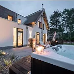 Kapitaensweg 12 Feriehus